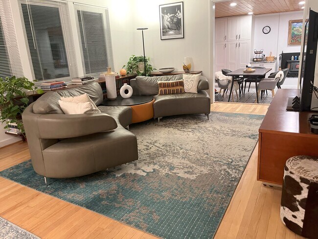 Foto del edificio - 1260 2nd St