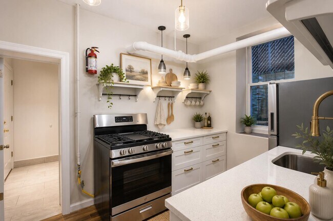 Foto del edificio - 7812 Hudson Ave