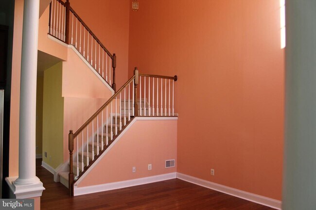 Building Photo - 224 Starboard Way