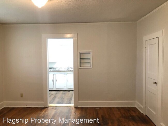 Building Photo - 2 br, 1 bath House - 805 Perry Road