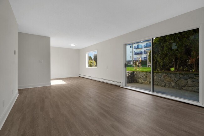 Photo du bâtiment - Blue Cedar Apartments