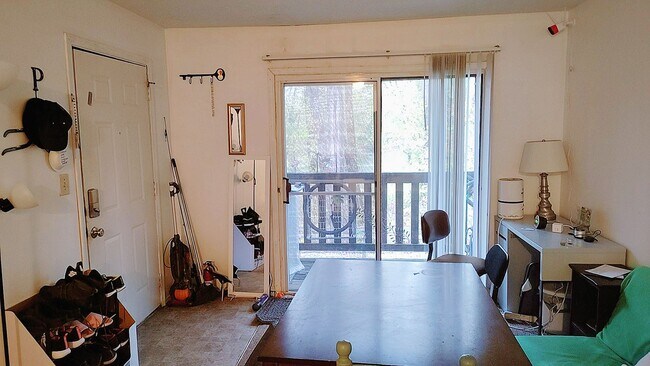 Photo - 320 Brown St St Apartment