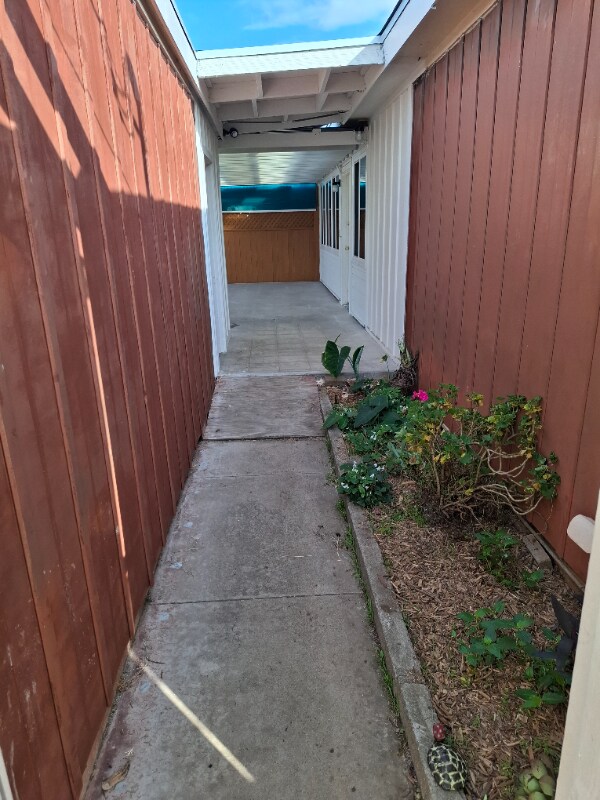 Foto del edificio - 3722 Conrad Ave