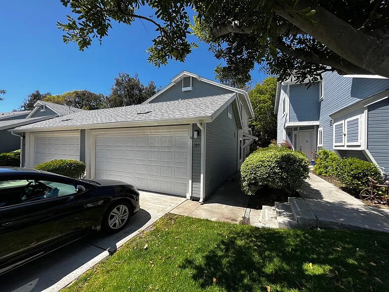 Primary Photo - 383 Windjammer Cir