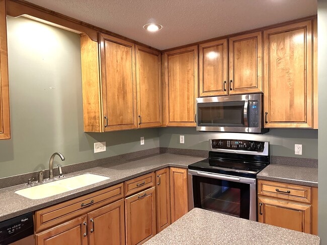 Foto del edificio - 11448 Town Center Dr