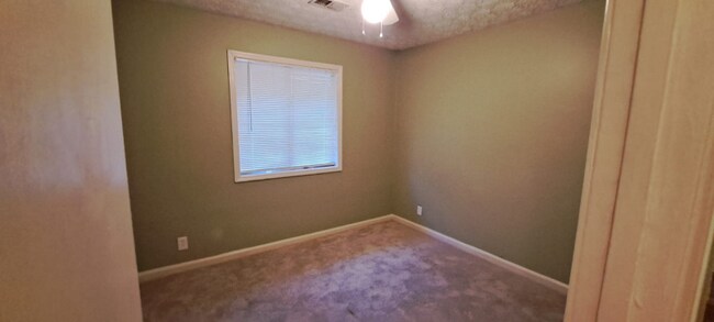 Foto del edificio - 235 Barfield Ave SW