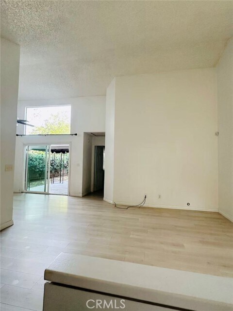 Building Photo - 602 Dunes Ct