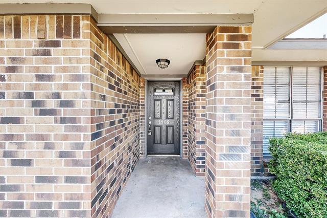 Building Photo - 1908 N Irving Heights Dr