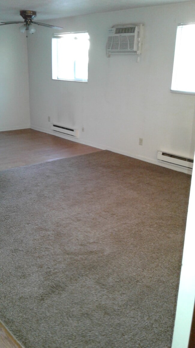 Building Photo - 5710 Trenton Ct
