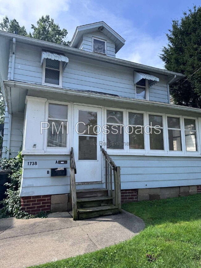 Building Photo - 1738 Flint Ave