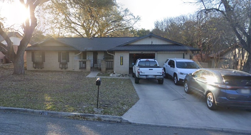 Primary Photo - 7106 George Burns St