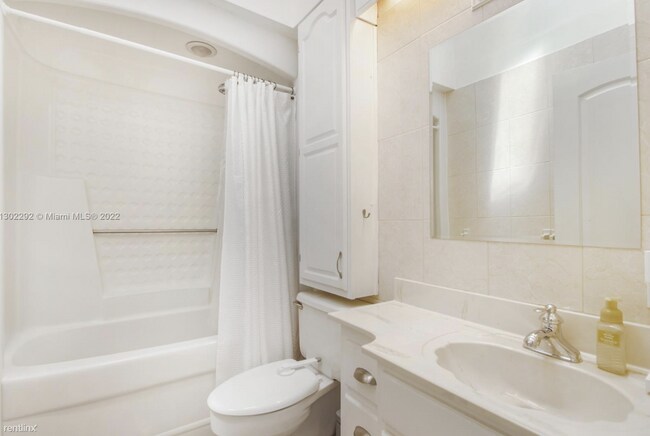 Foto del edificio - 4 br, 2 bath House - 17201 SW 84th Ave