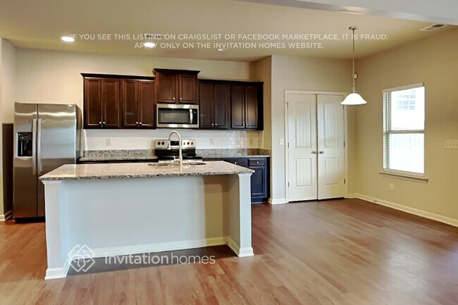 Foto del edificio - 224 Sableshire Way