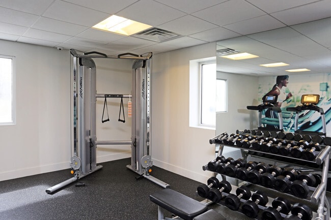Gimnasio - Knightsbridge Apartments