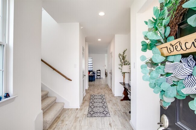 Foto del edificio - 283 Fabion St