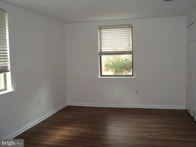 Foto del edificio - 18704 Caledonia Ct