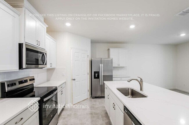 Foto del edificio - 9671 Seaspray Dr