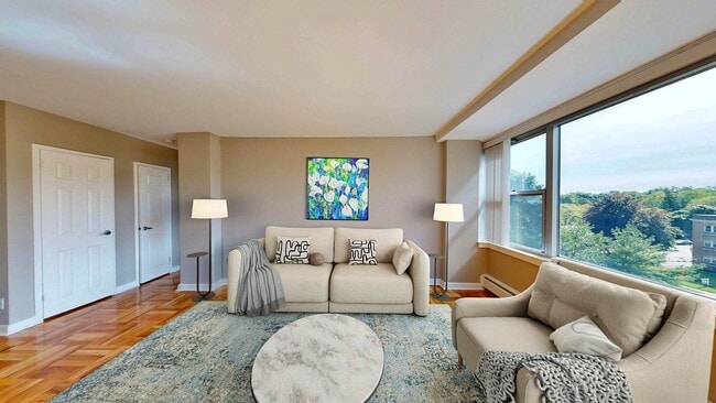 Building Photo - 1600 East