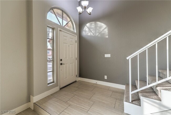 Building Photo - 20 Fantasia Ln