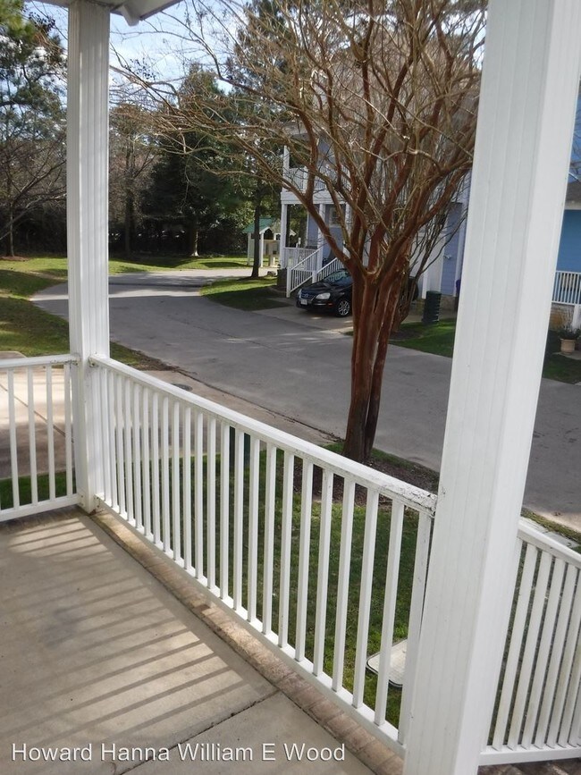 Foto del edificio - 2416 Tranquility Ln