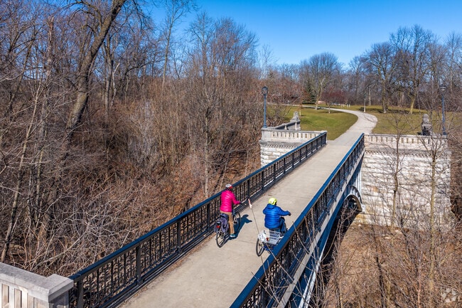 The Oak Leaf trail connects Northpoint parks to Lake Michigan.