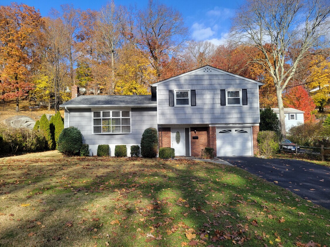 825 Fenimore Rd, Mamaroneck, NY 10543 House Rental in Mamaroneck, NY