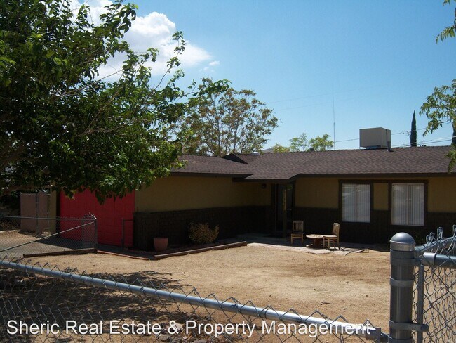 Foto del edificio - 3 br, 2 bath House - 61721 Oleander Dr