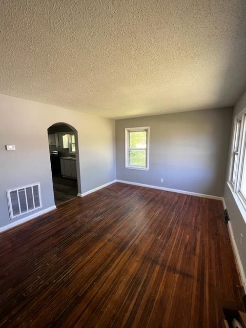 Building Photo - 804 Barbee Ave
