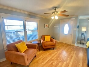 Building Photo - 1311 Milam Dr