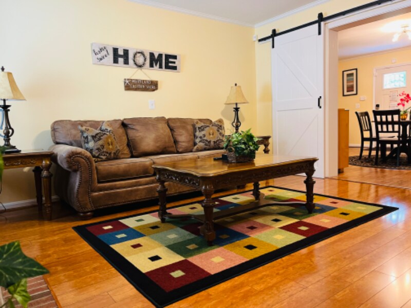 Primary Photo - 207 Sawmill Ln