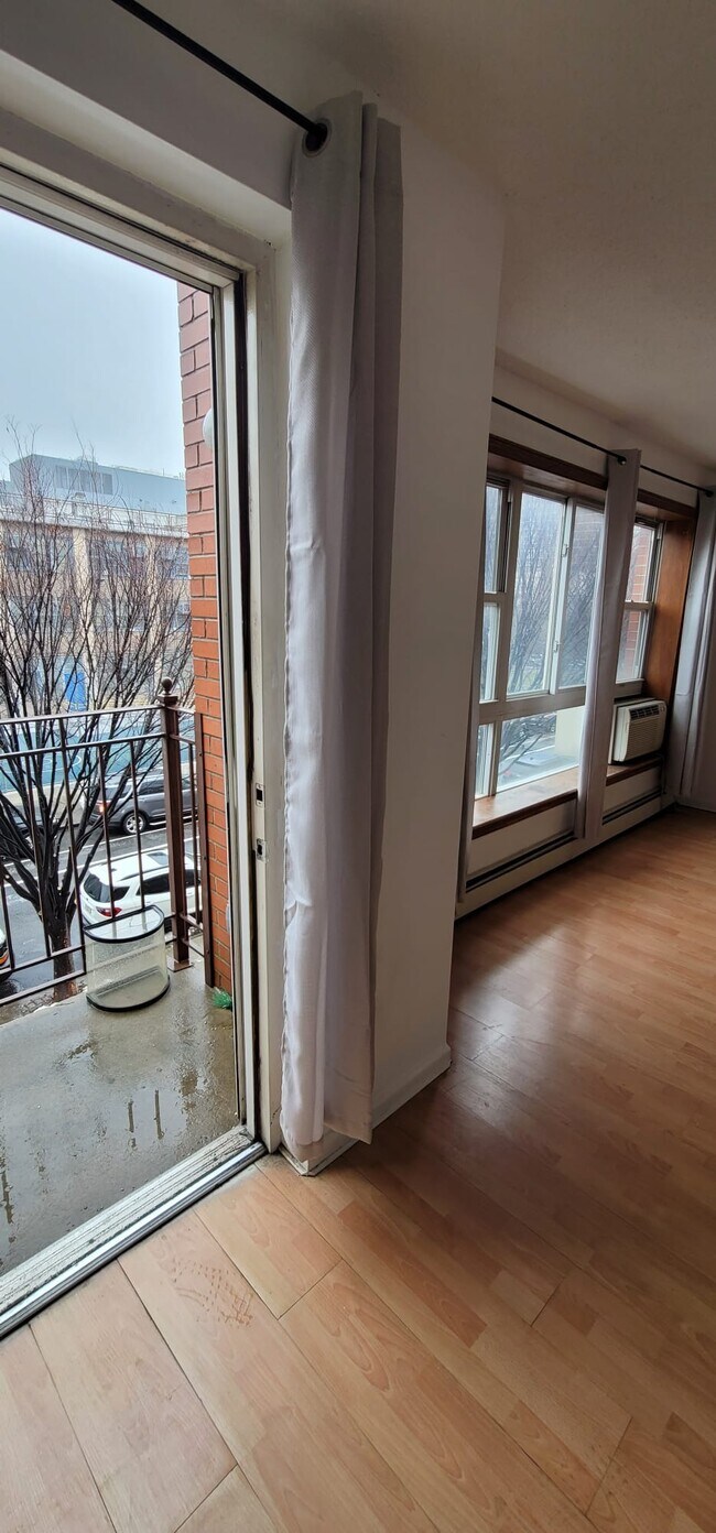 Foto del edificio - 56 E 120th St