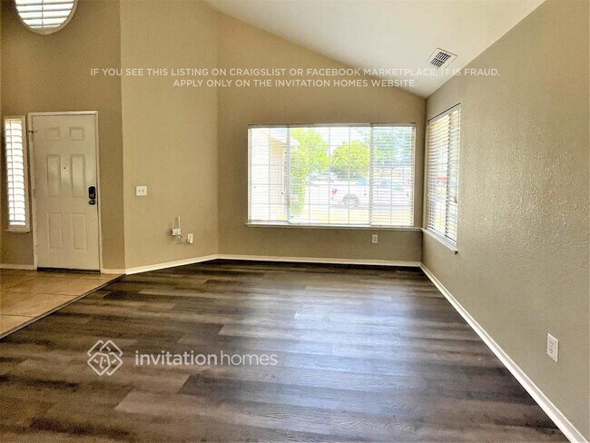Foto del edificio - 8048 Bucks Harbor Way