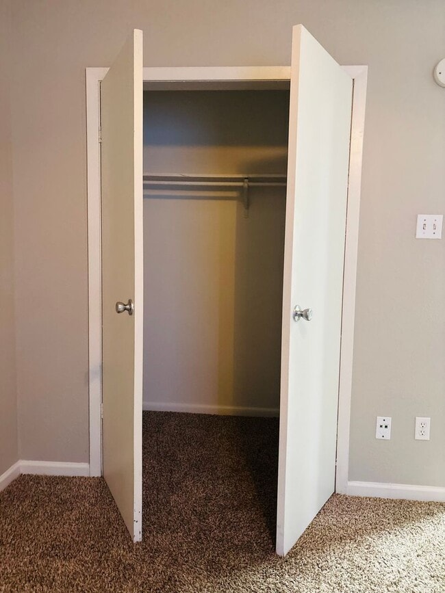 Interior Photo - Residences at the Overlook