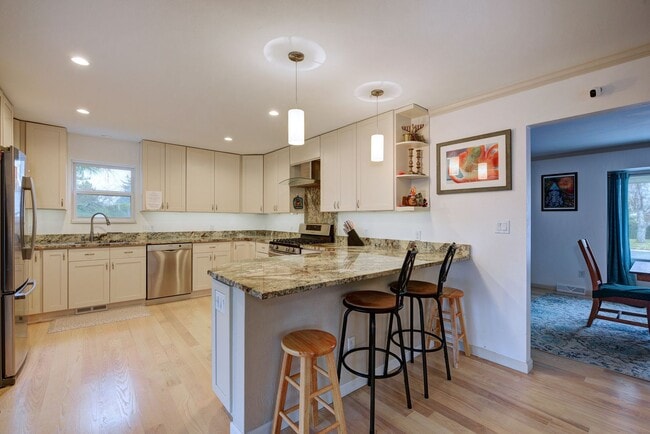 Photo - Basement Bedroom Townhome