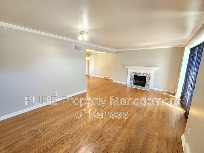 Foto del edificio - 4016 W 75th St