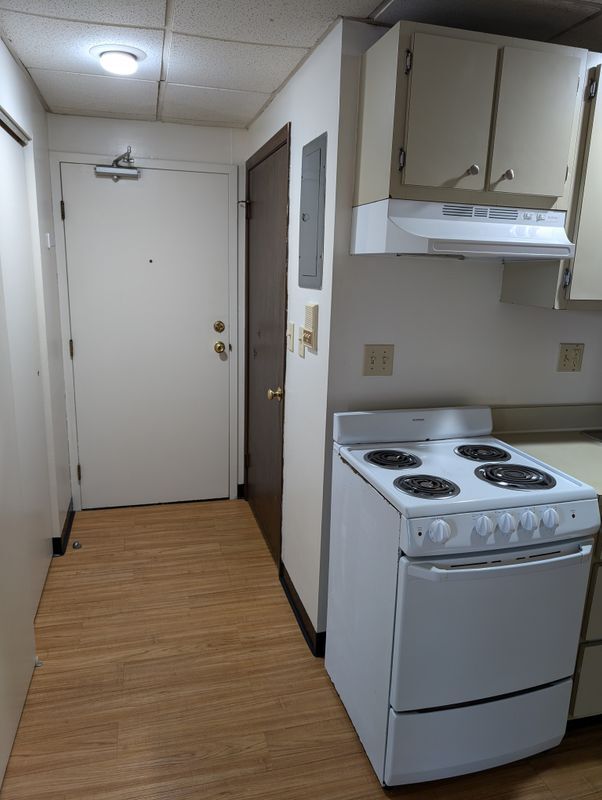 Foto del edificio - 2668 Elmwood Ave