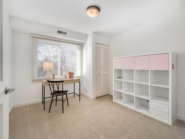 Foto del edificio - 5412 France Ave S