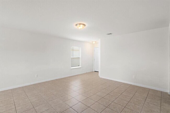 Foto del edificio - 360 Farmer Ln