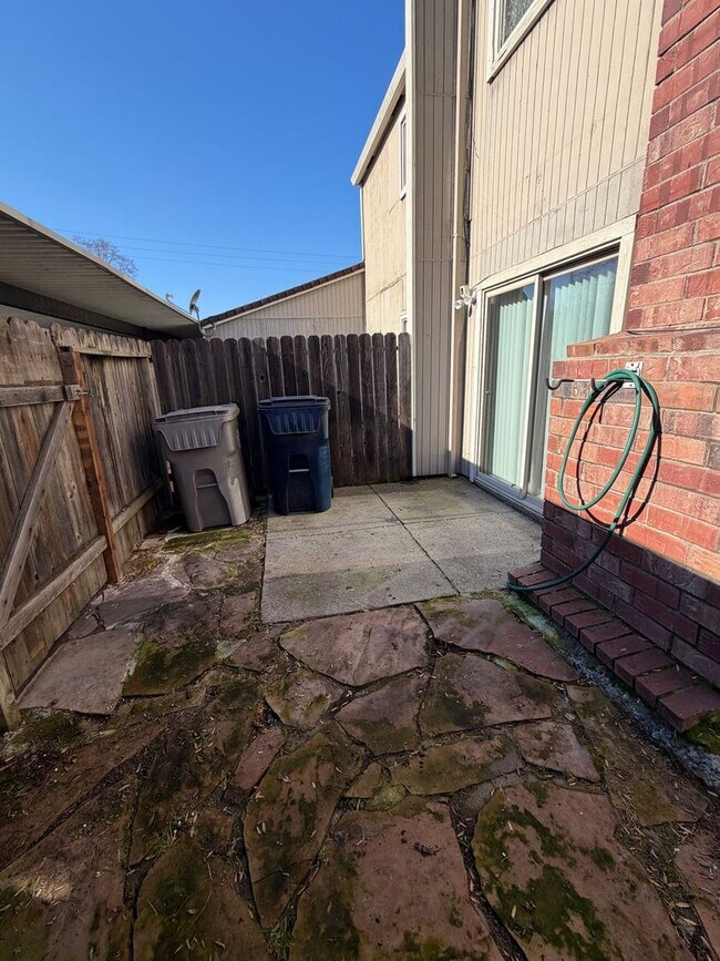 Foto del edificio - ***Half of First Month Rent until 1/31/26***2 Bedroom Condo in Natomas