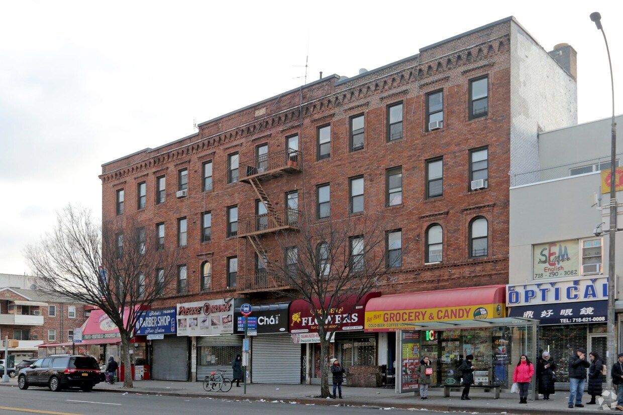 Building Photo - 2200 85th St