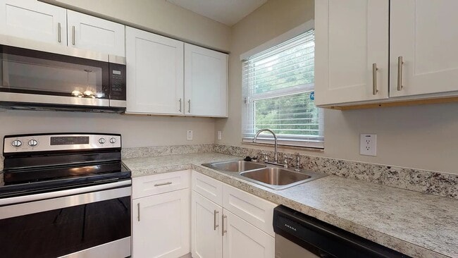 Photo - 6137 Rocky Trail House