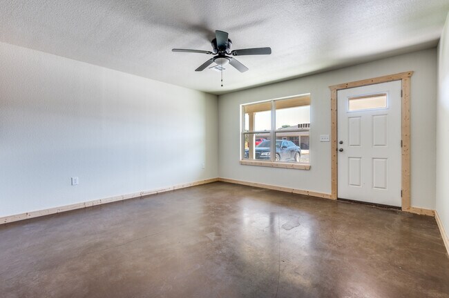 Building Photo - 19023 Cabo Wy