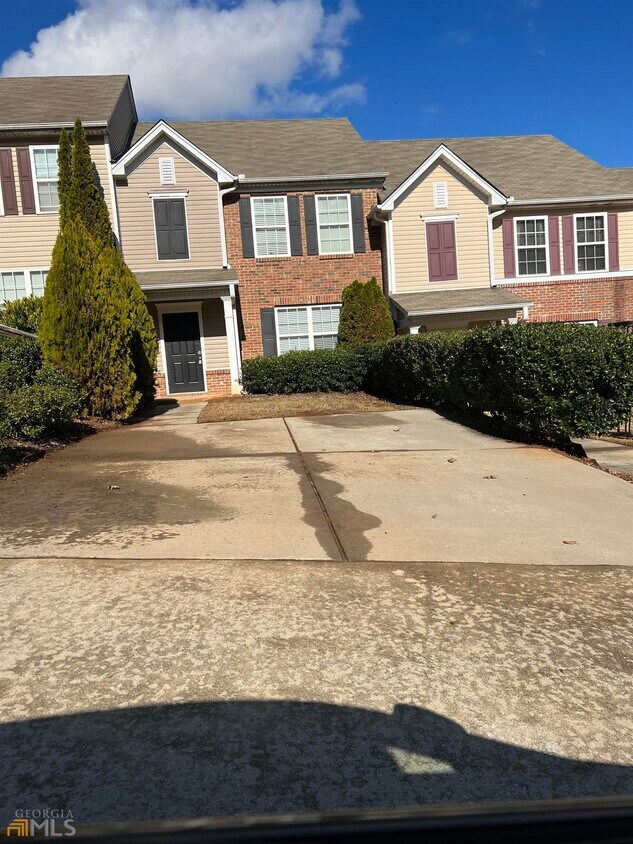 1426 Little Creek Dr, Lawrenceville, GA 30045 Townhouse for Rent in