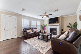 Building Photo - 9835 Golden Prairie Ln