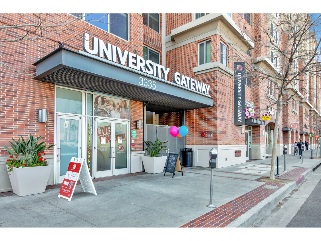 Aerial Exterior of Building - Ground Level - University Gateway