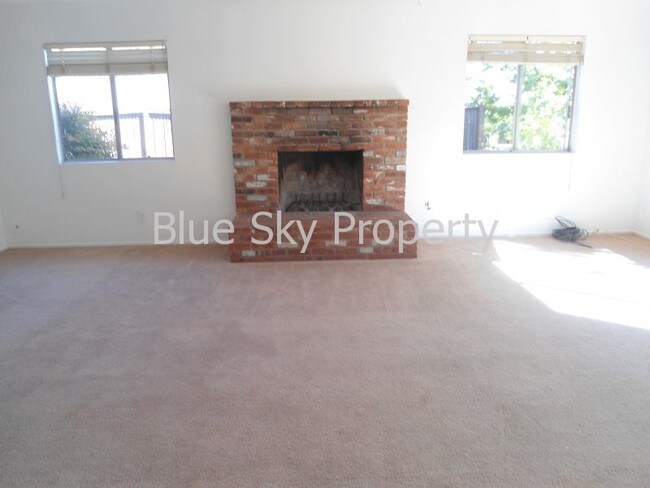 Foto del edificio - 3631 Cedar St