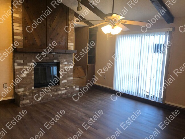 Foto del edificio - 3-bedroom 2-bathroom