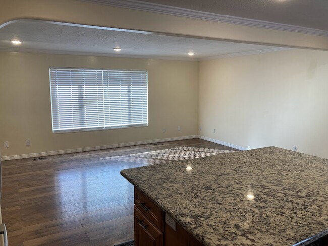 Building Photo - 2176 S 150 W