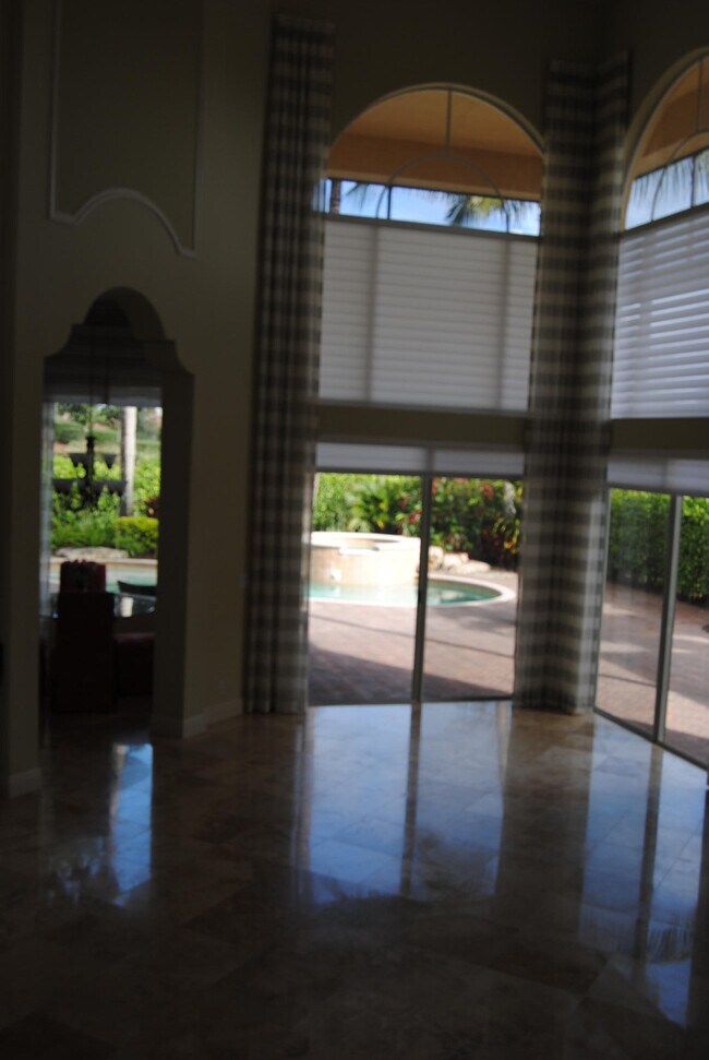 Foto del edificio - 10515 Terra Lago Dr