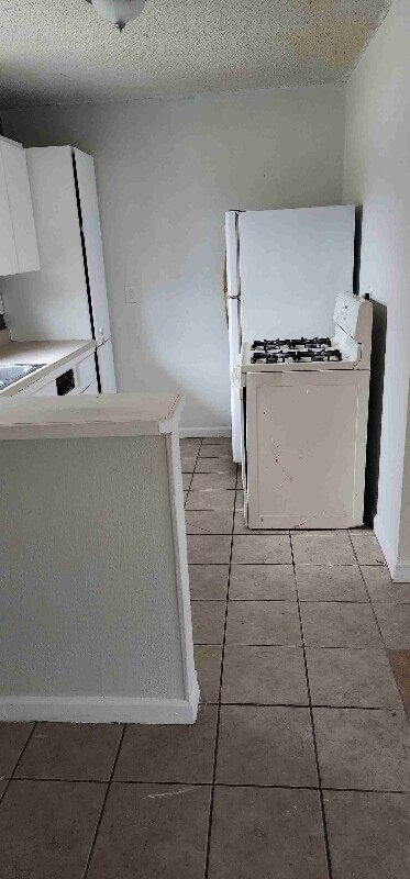 Foto del edificio - 710 W Vestal Pl
